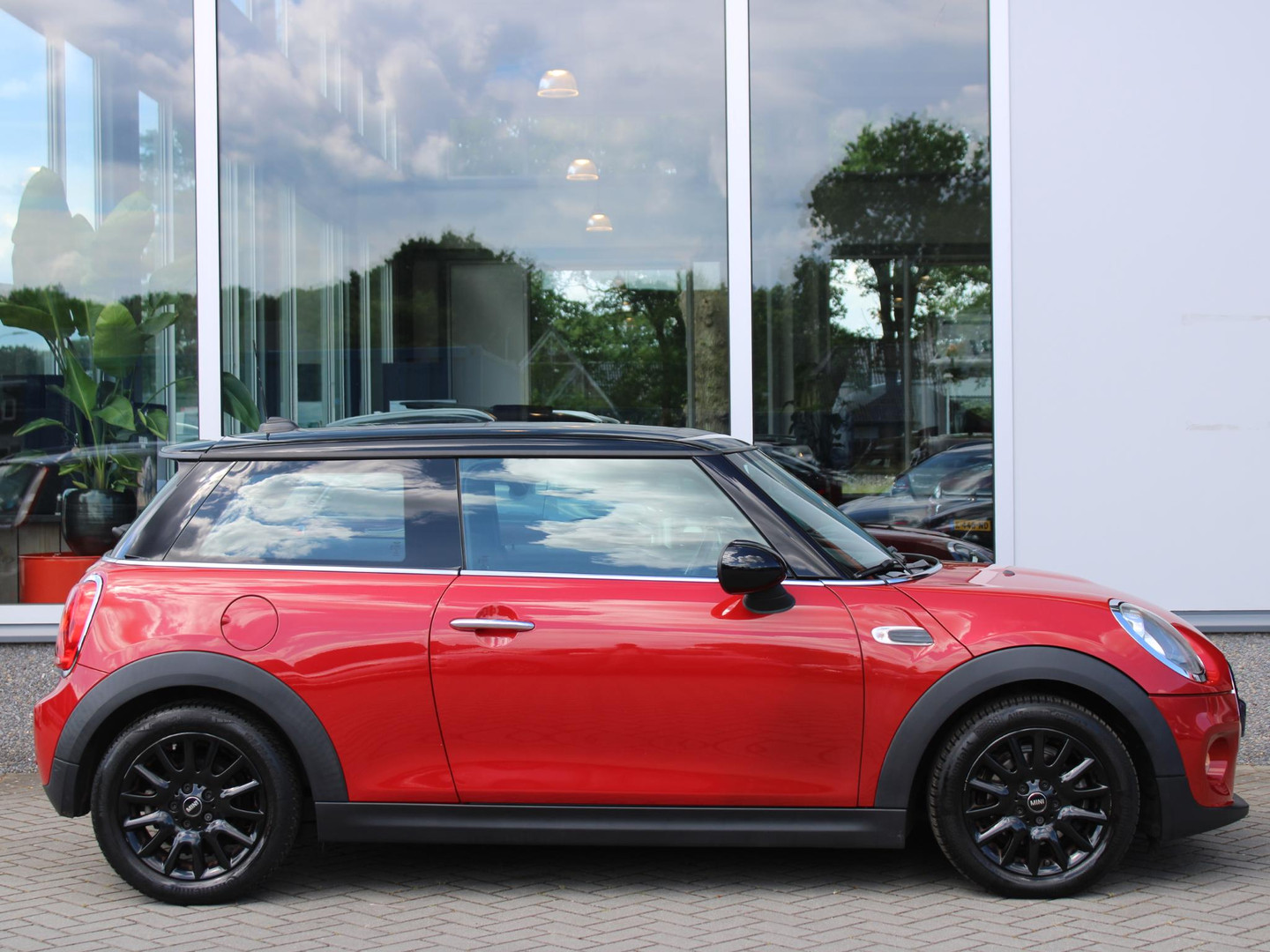 MINI