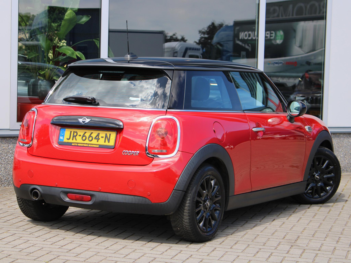 MINI
