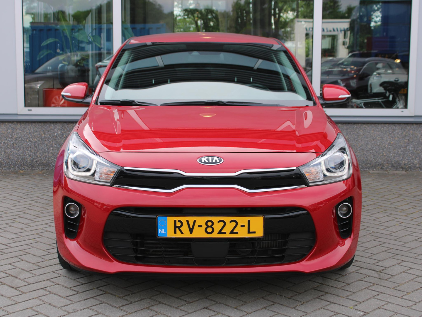 Kia