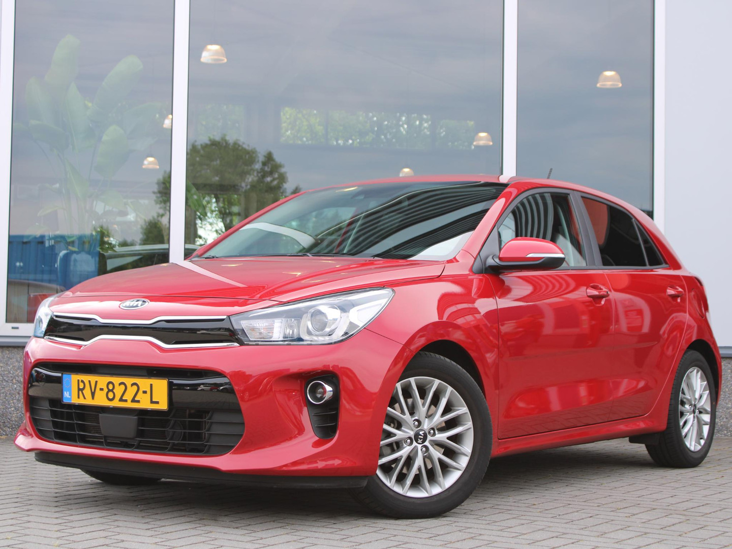 Kia