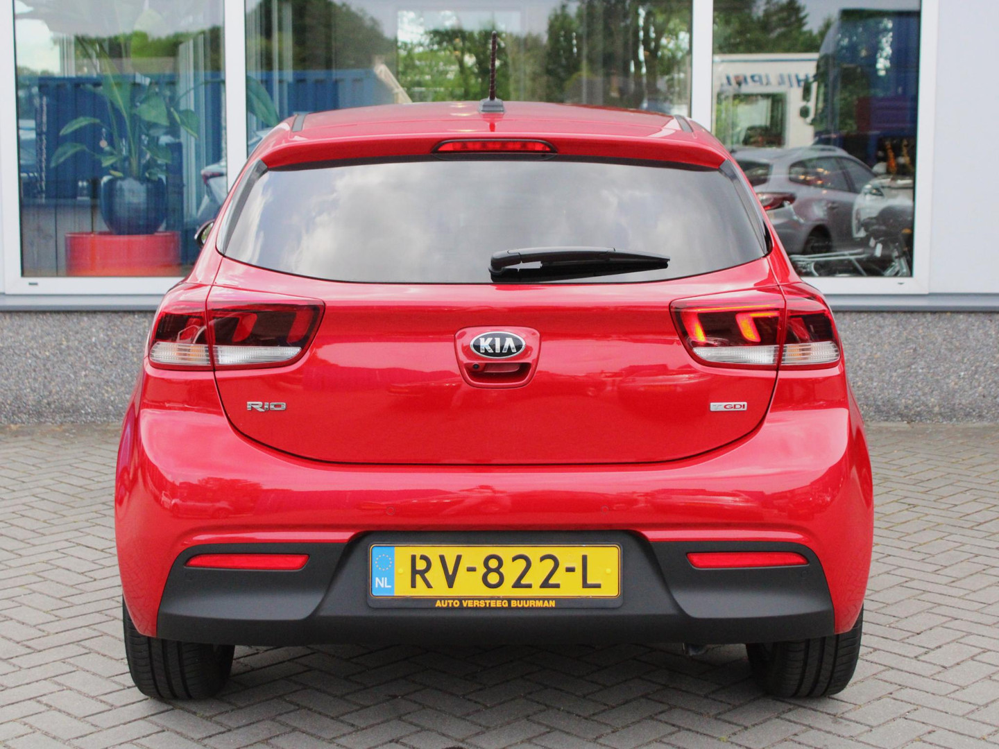 Kia