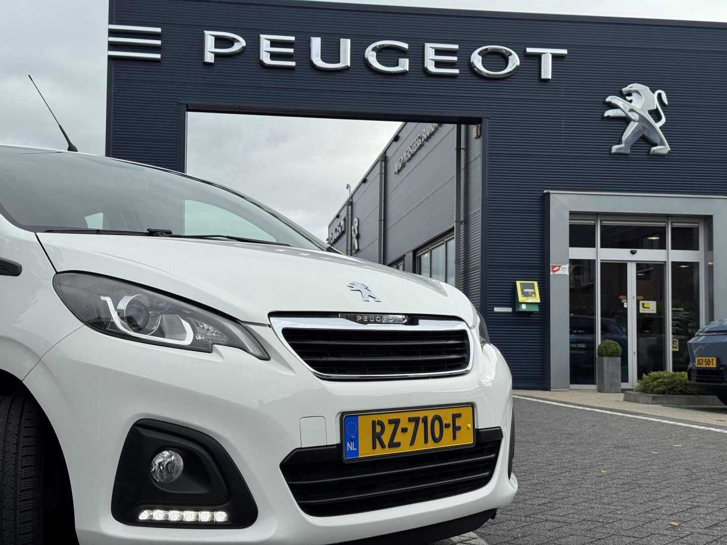Peugeot