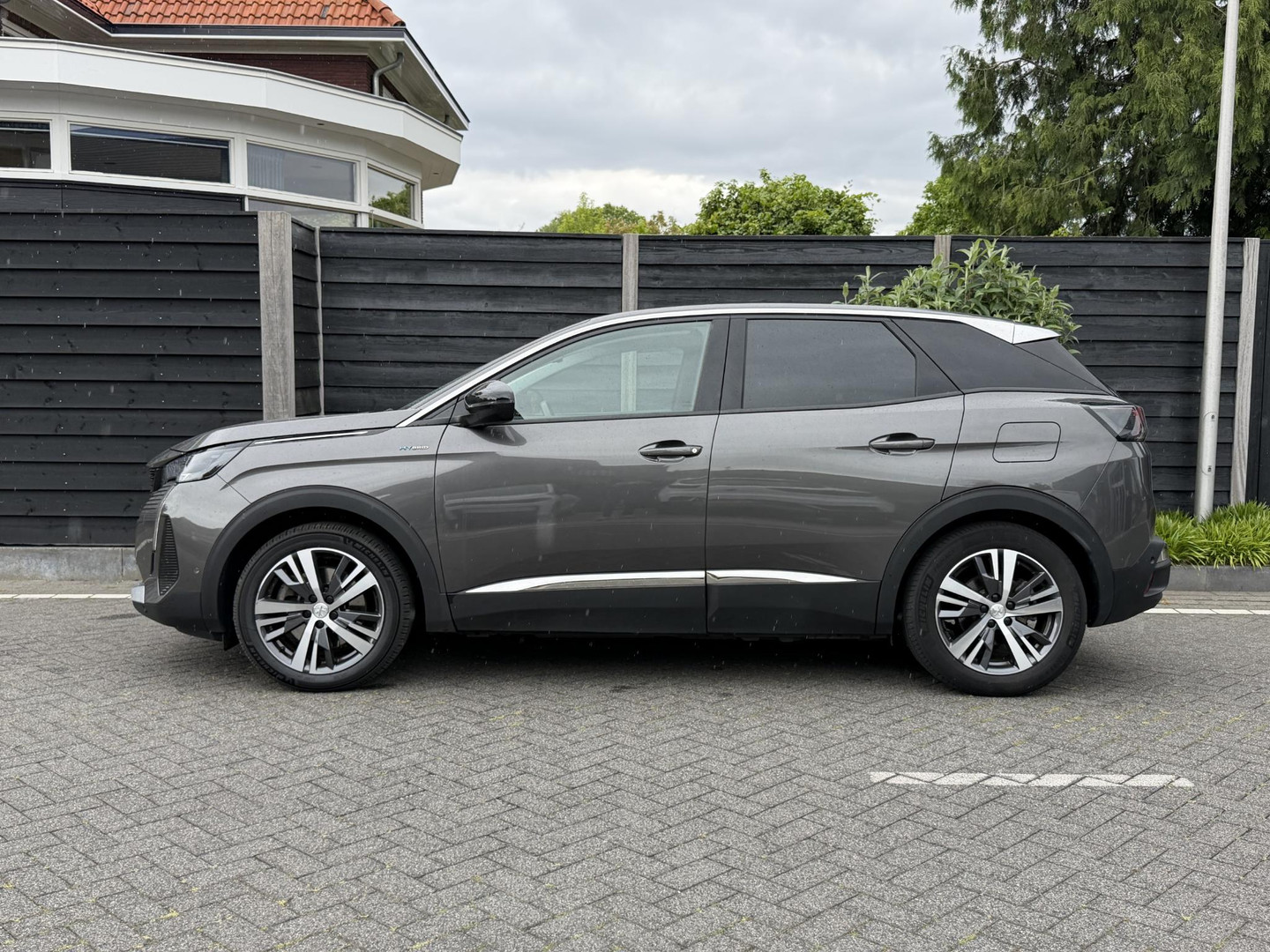 Peugeot