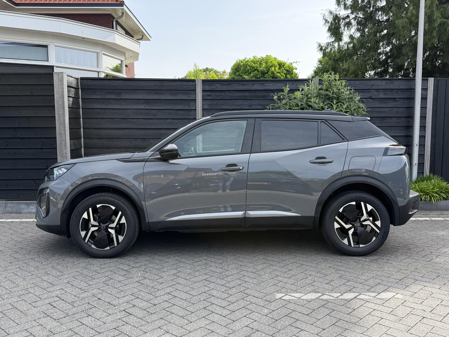 Peugeot