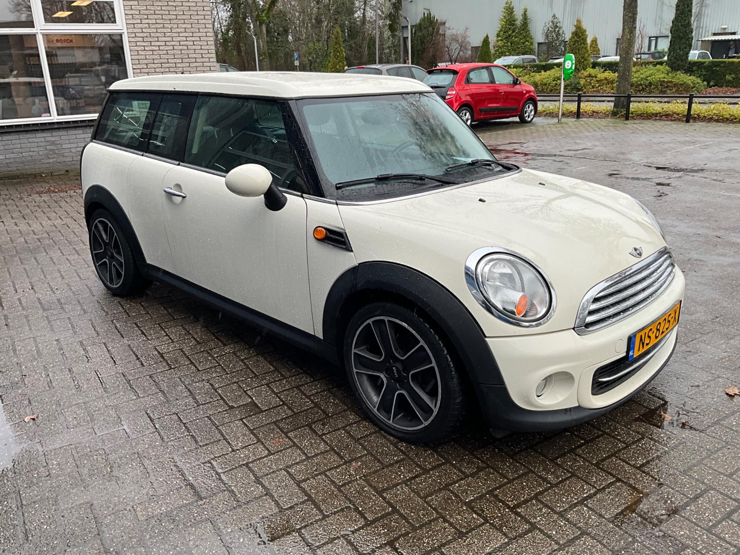 MINI