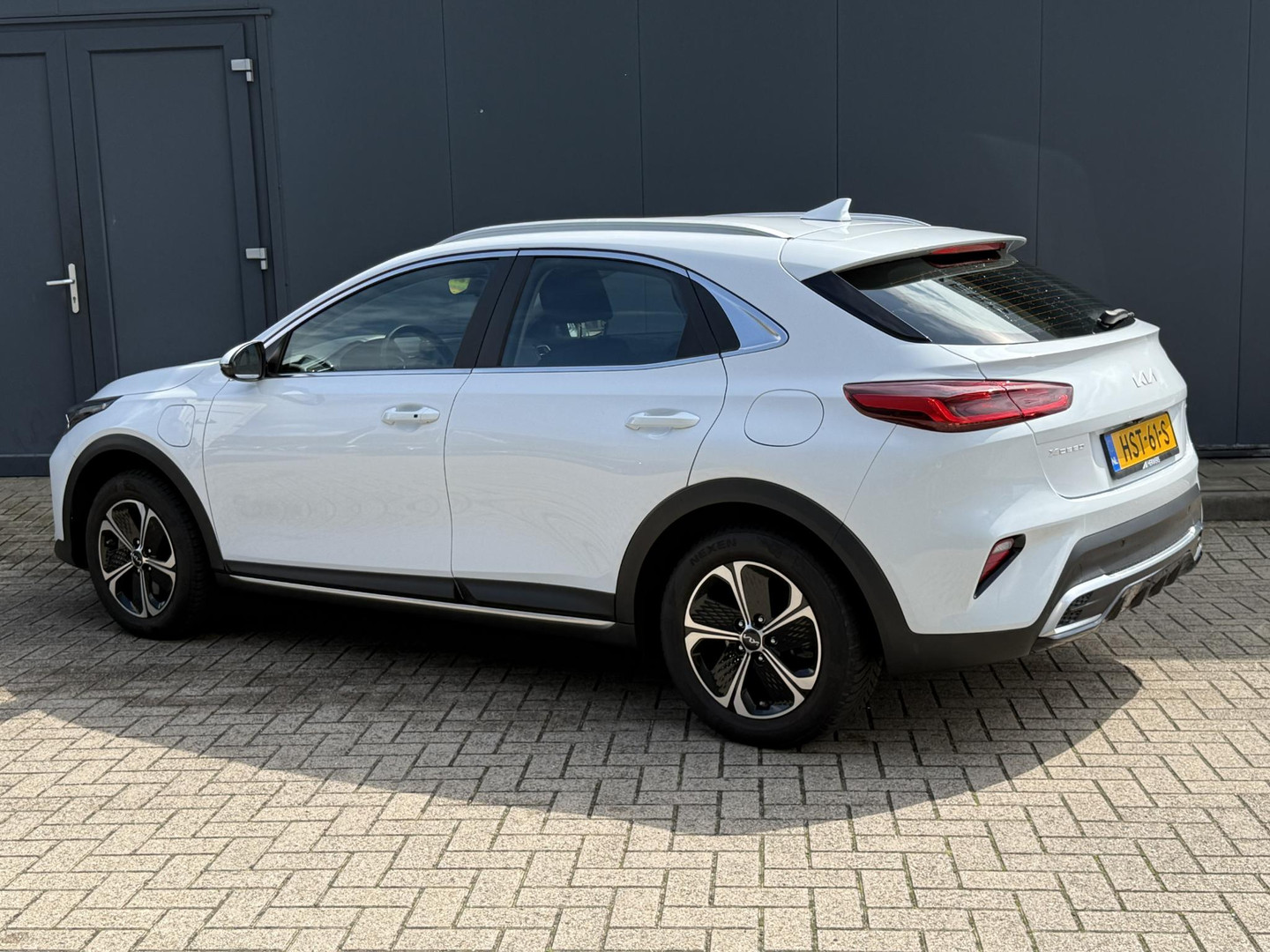 Kia