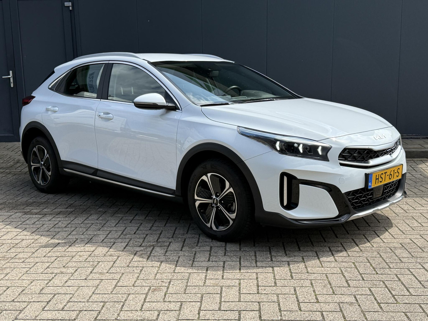 Kia