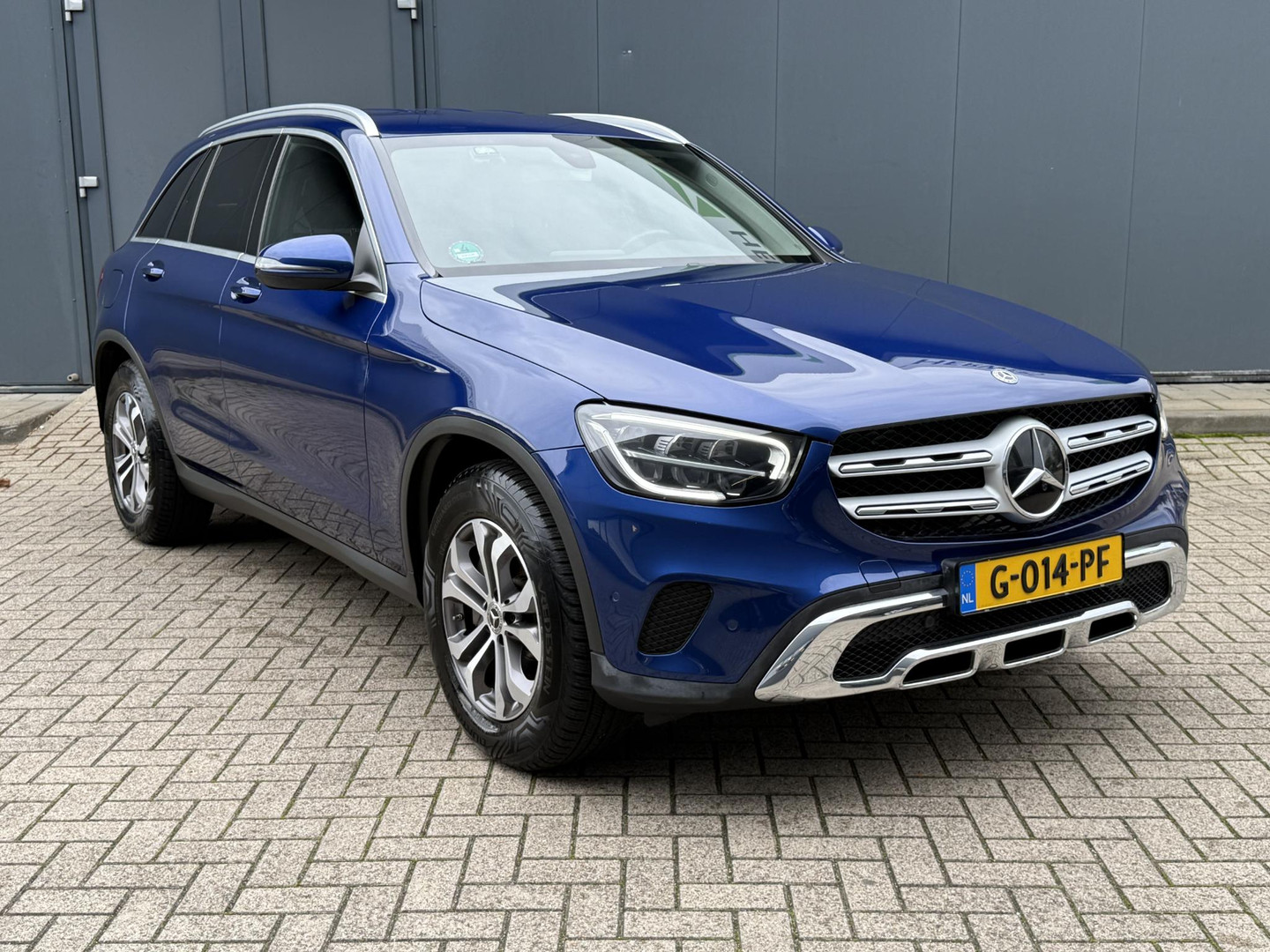 Mercedes-Benz Mercedes-Benz