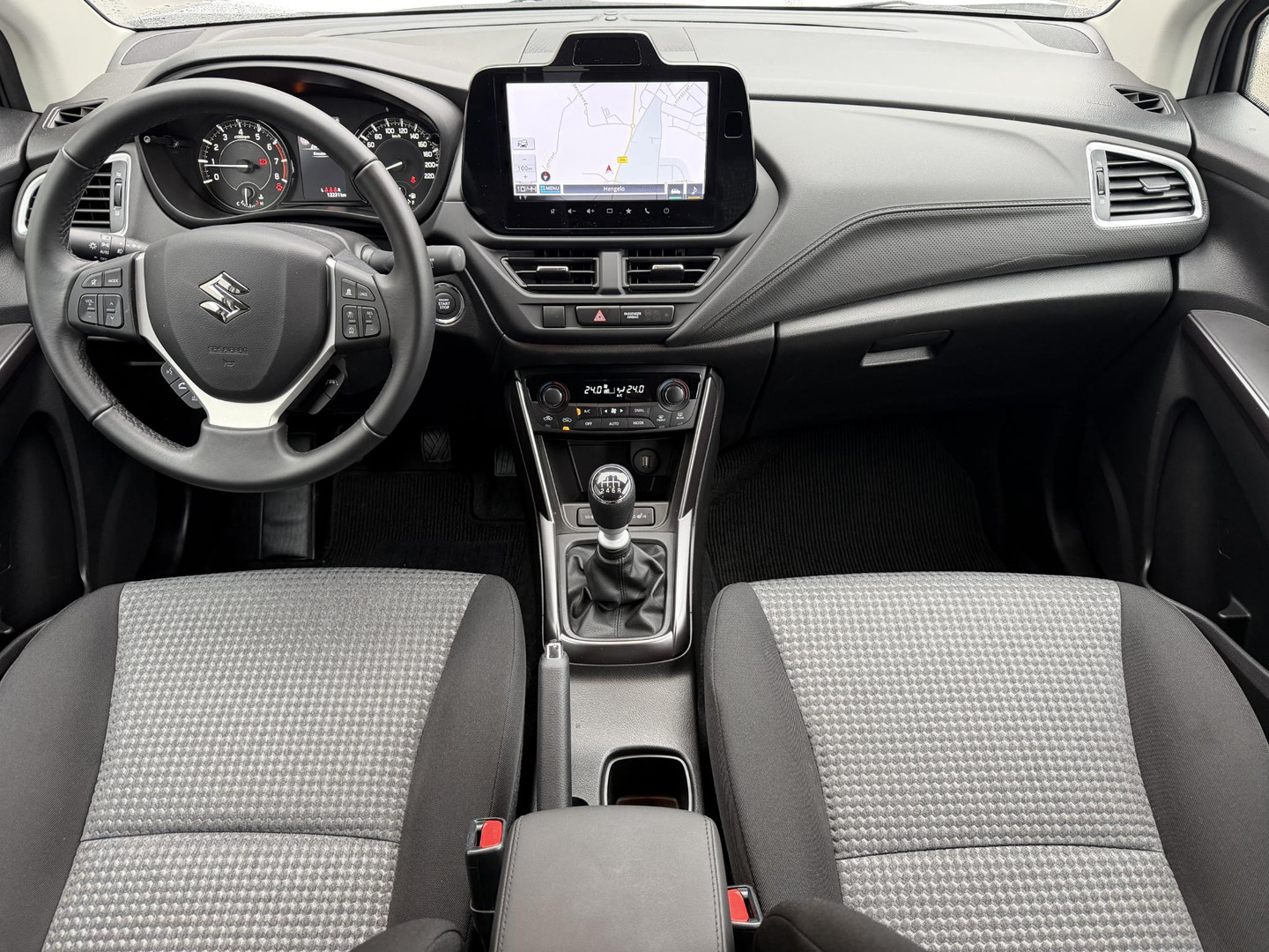 Suzuki S-Cross