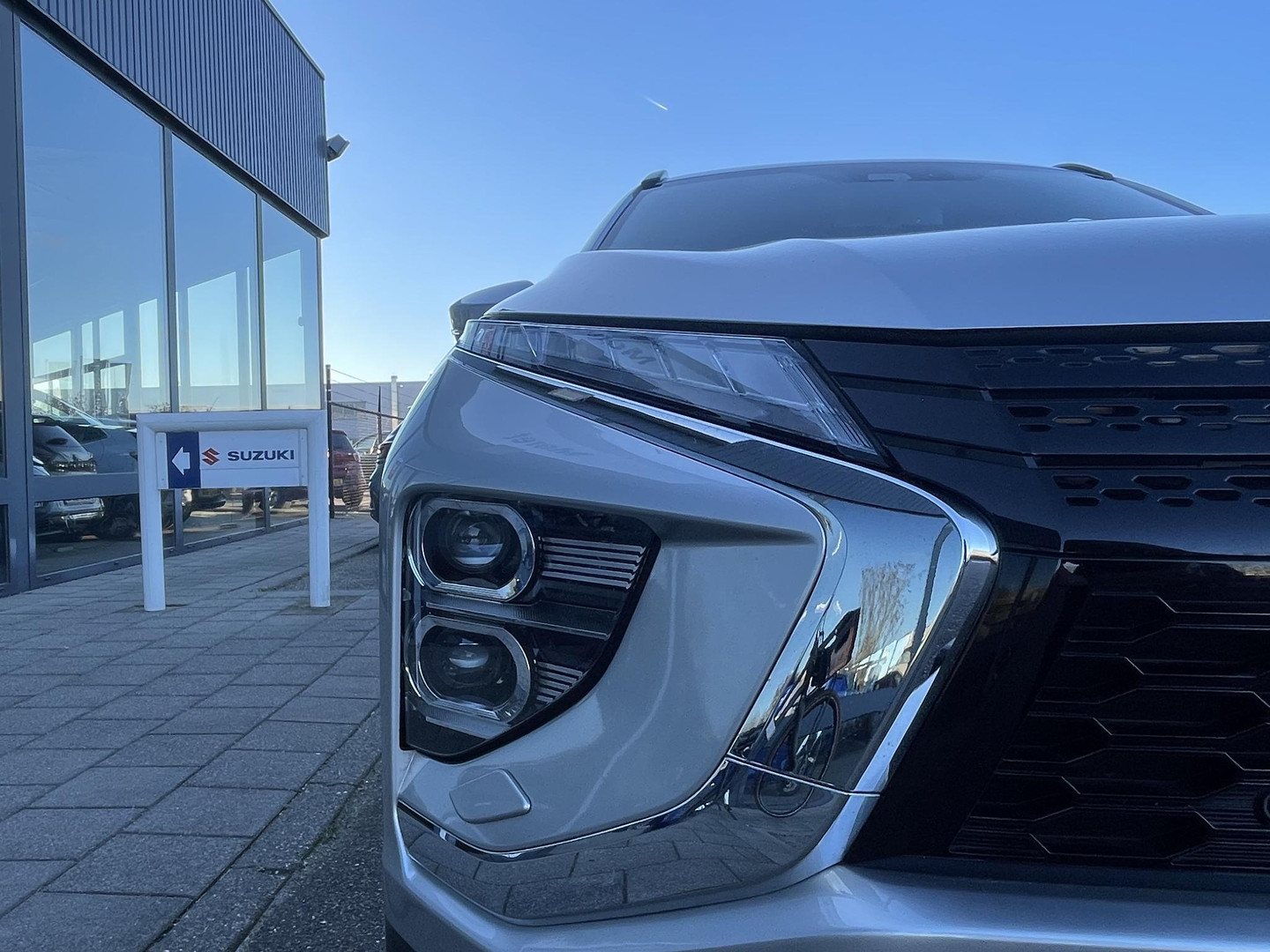 Mitsubishi Mitsubishi