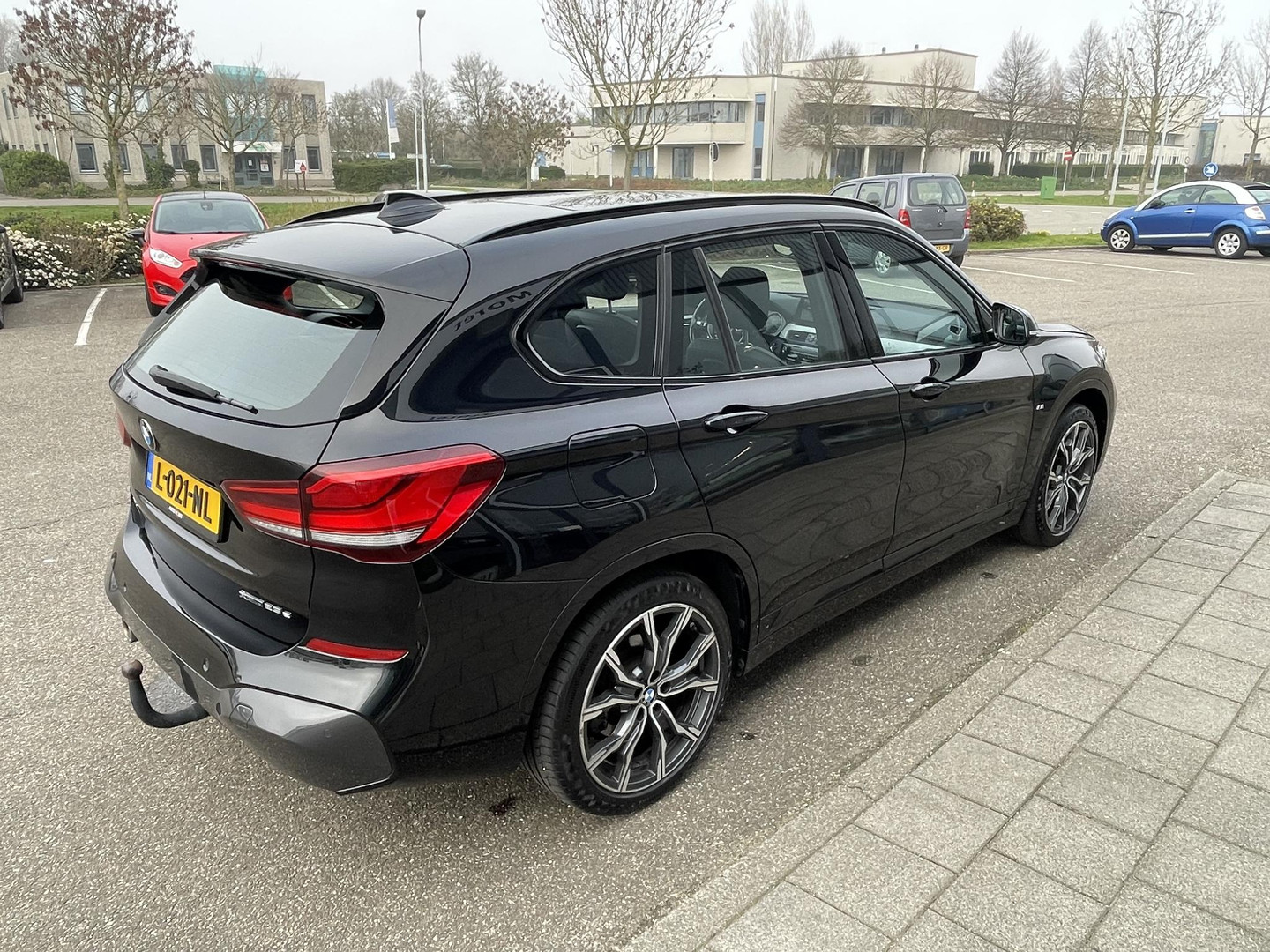 BMW