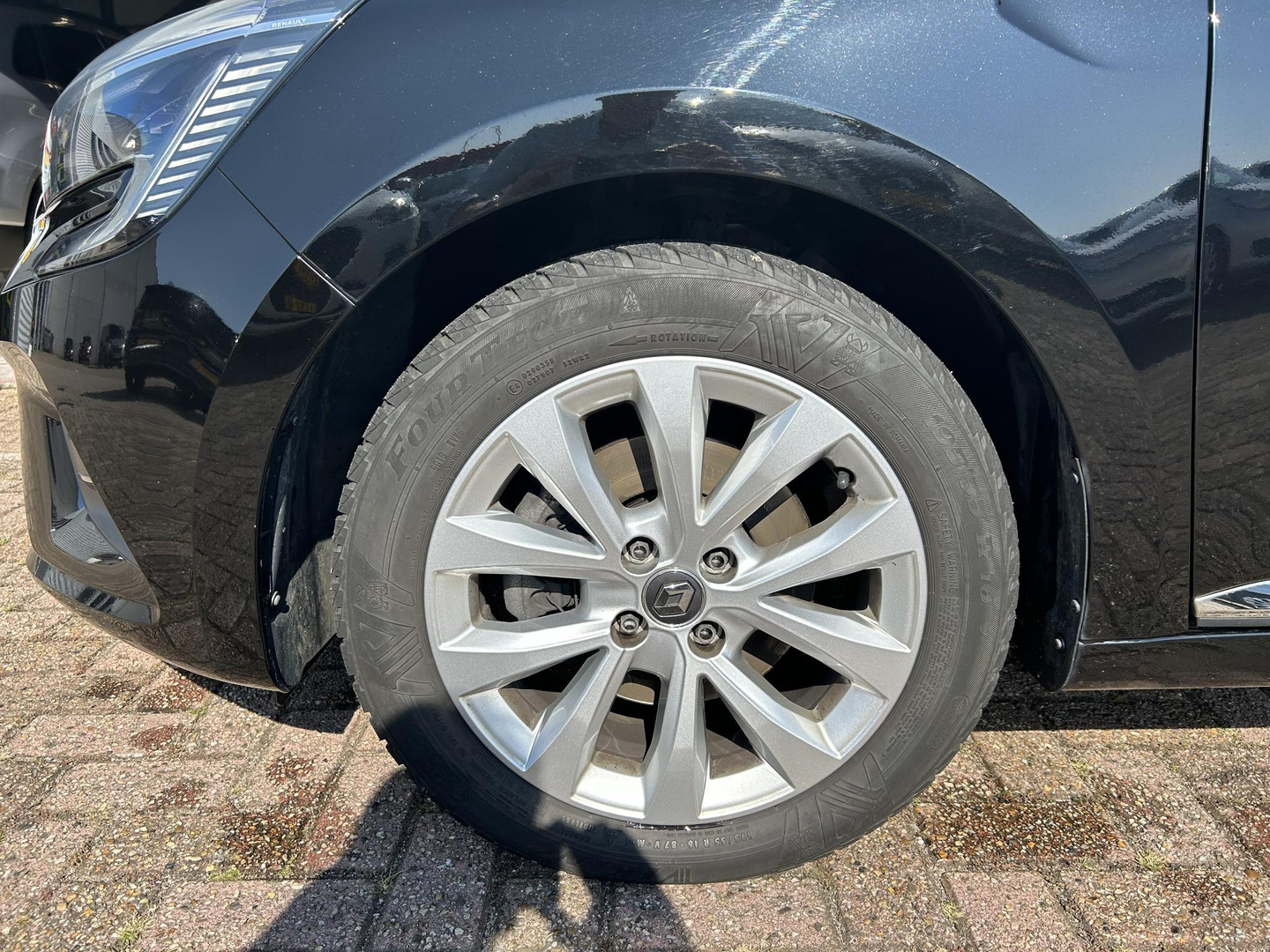 Renault