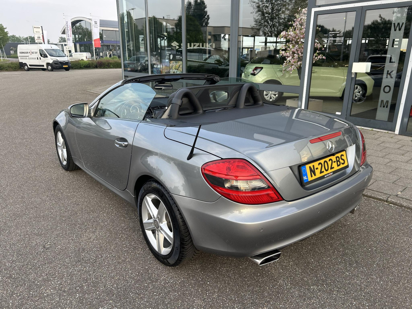 Mercedes-Benz
