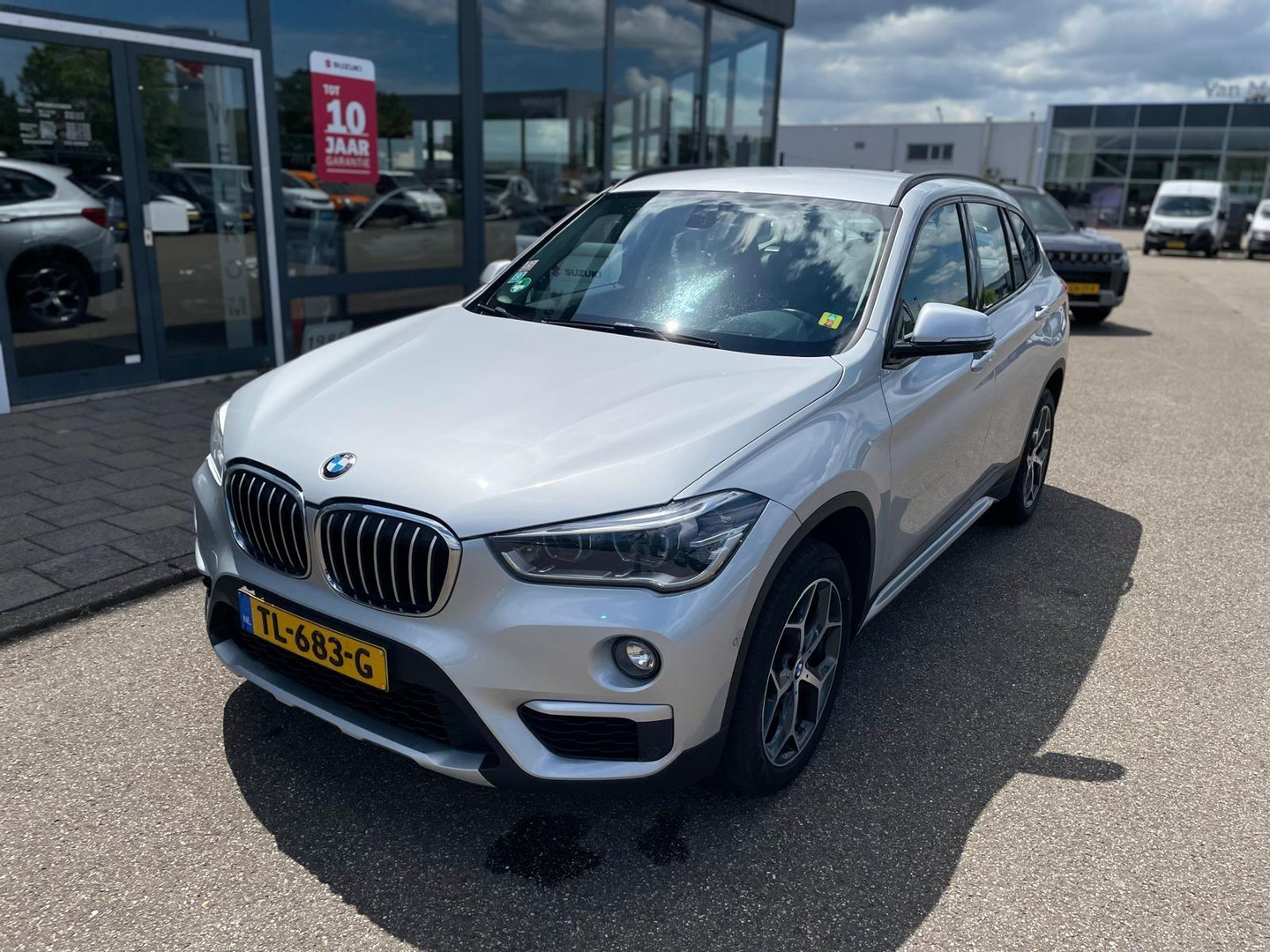 BMW