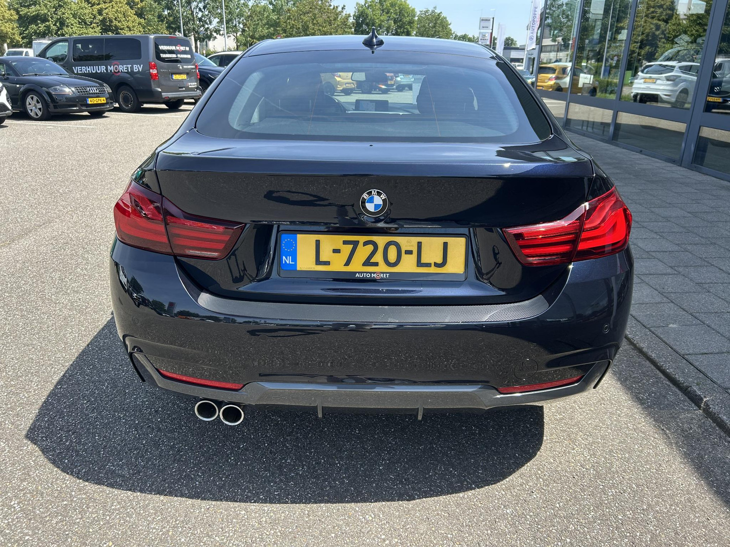 BMW