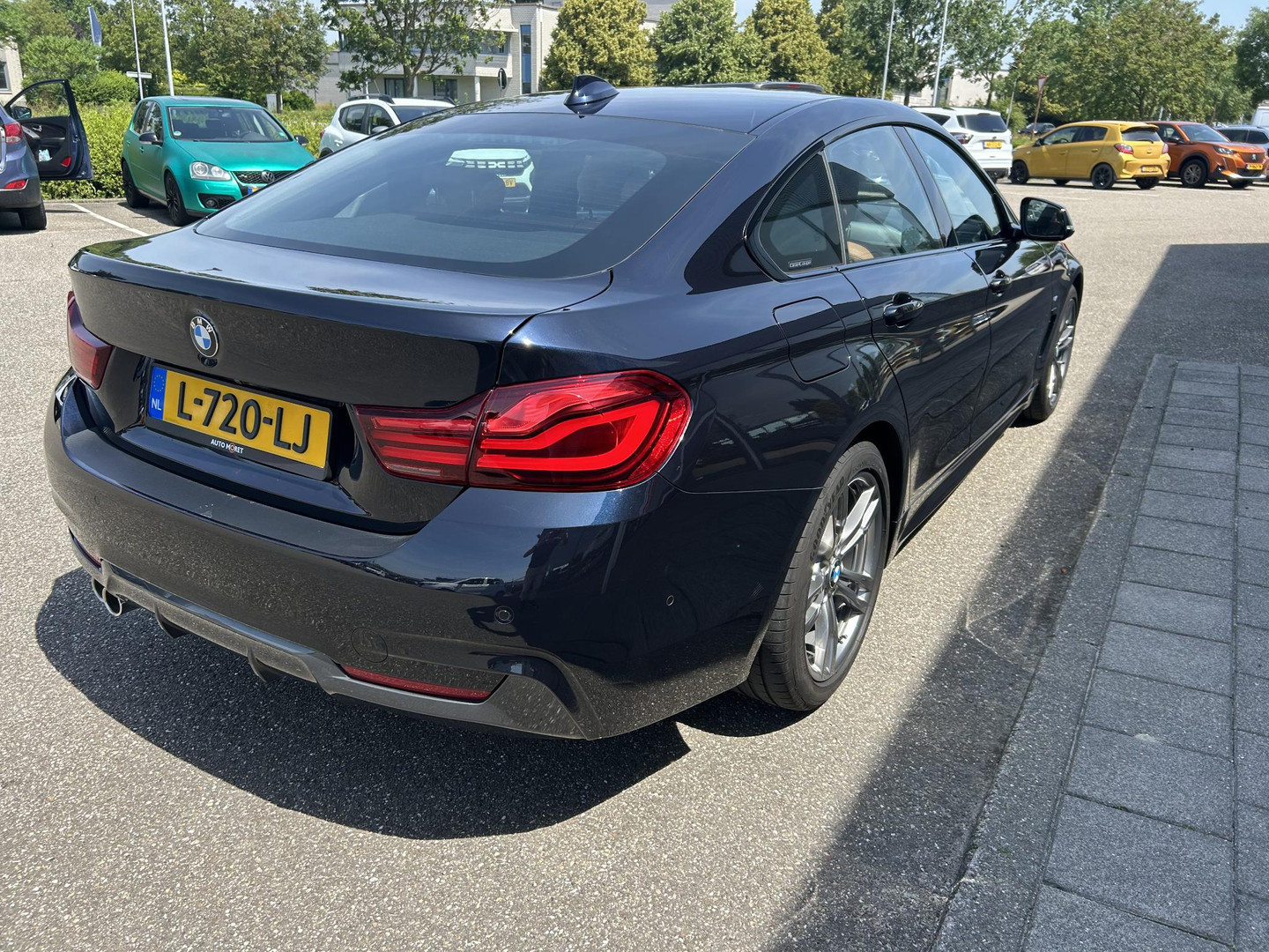 BMW