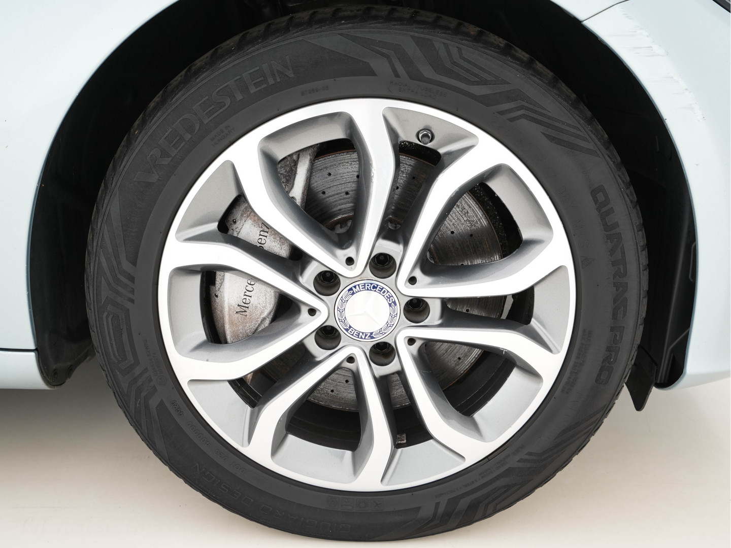 Mercedes-Benz Mercedes-Benz