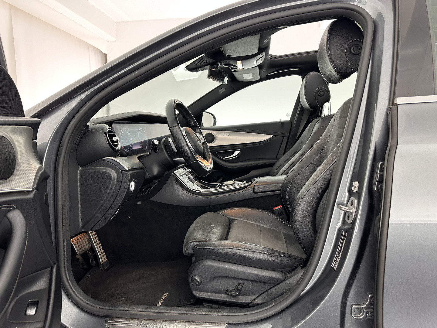 Mercedes-Benz Mercedes-Benz