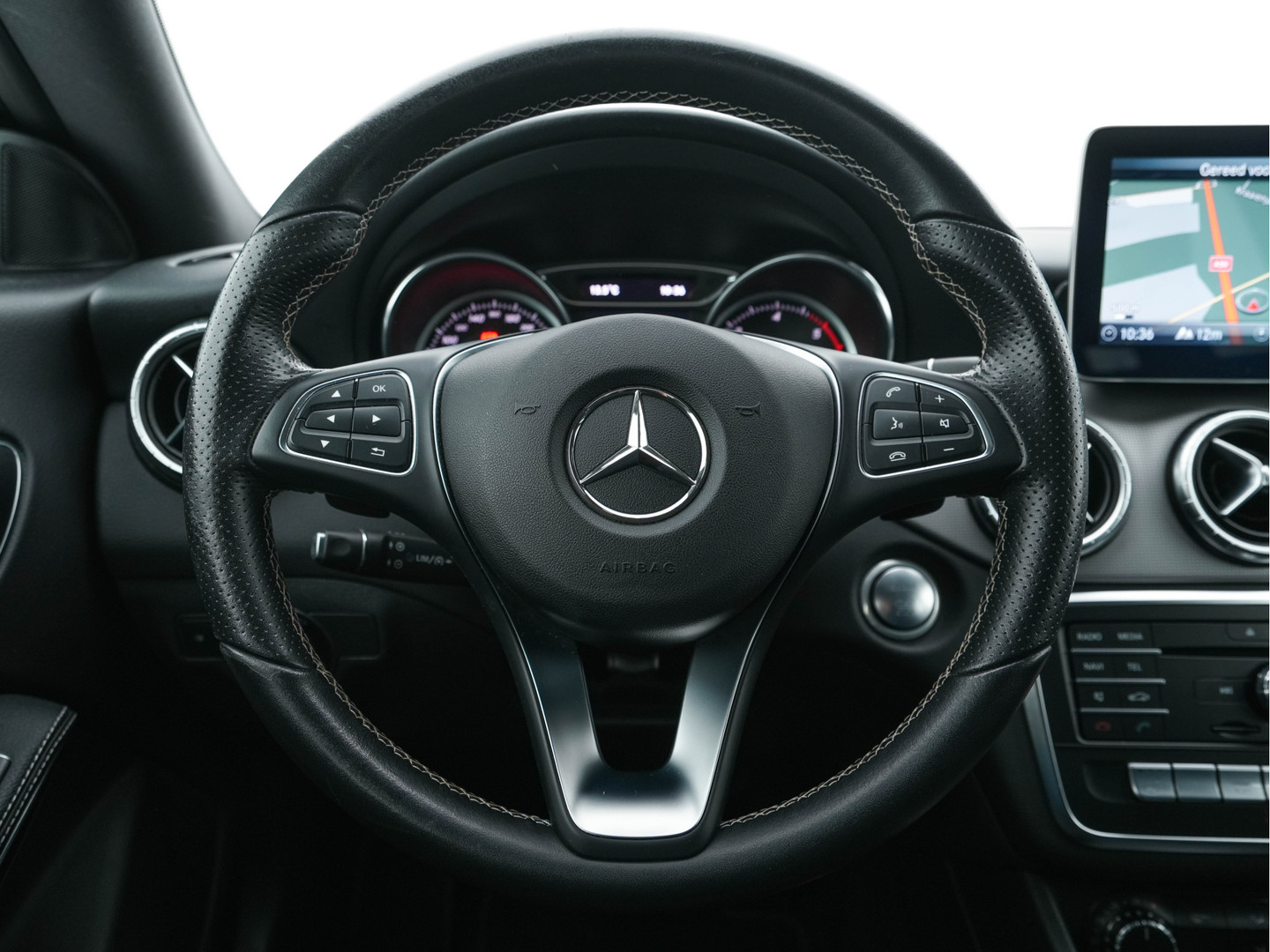 Mercedes-Benz Mercedes-Benz