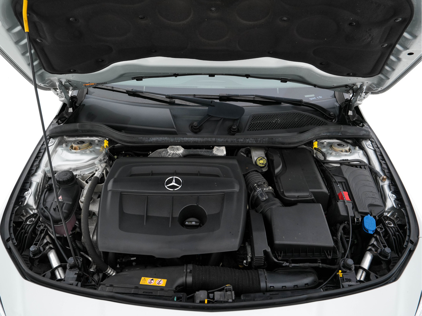 Mercedes-Benz Mercedes-Benz