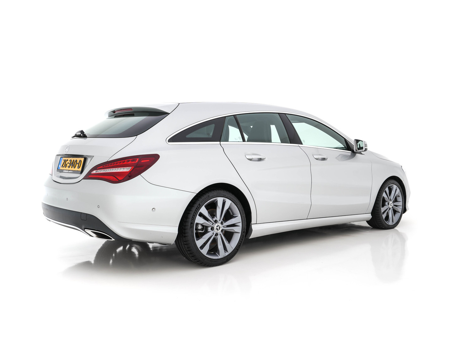 Mercedes-Benz Mercedes-Benz