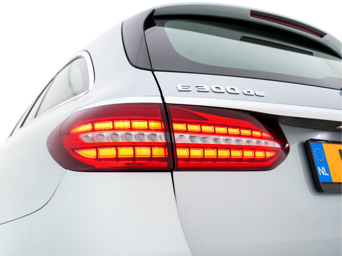 Mercedes-Benz Mercedes-Benz