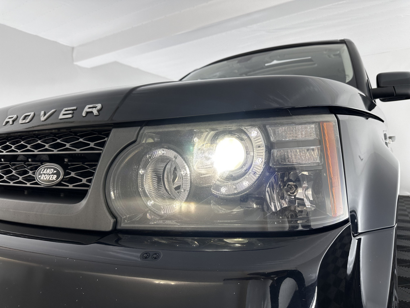 Land Rover