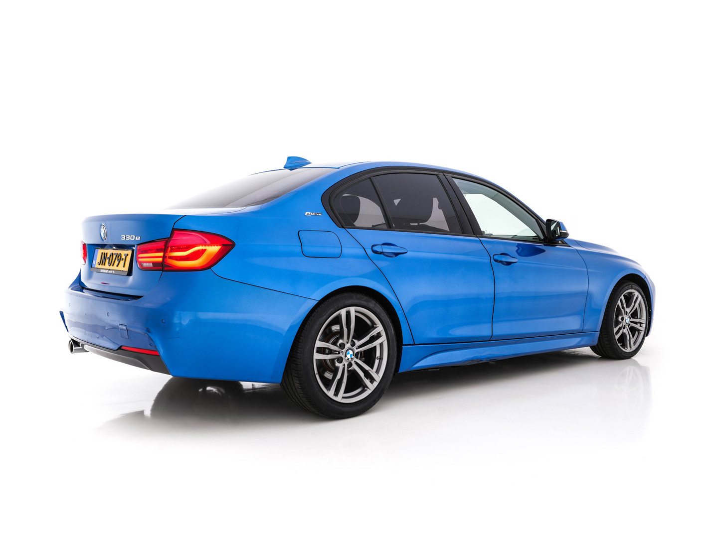 BMW BMW