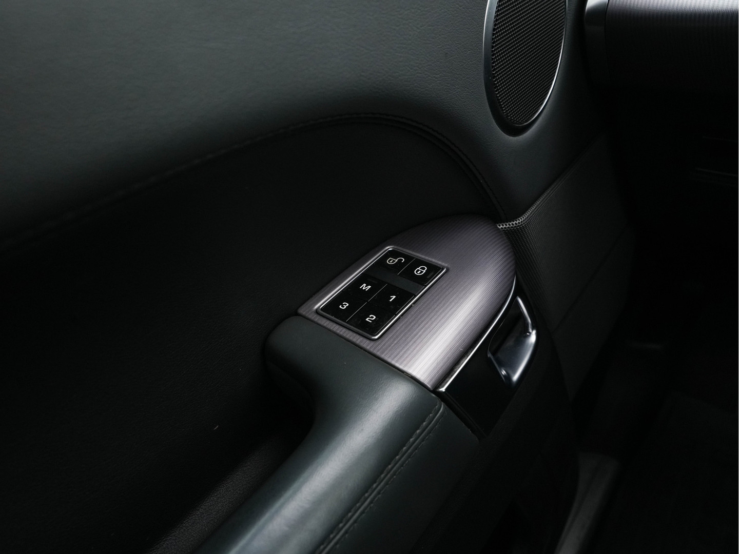 Land Rover Land Rover