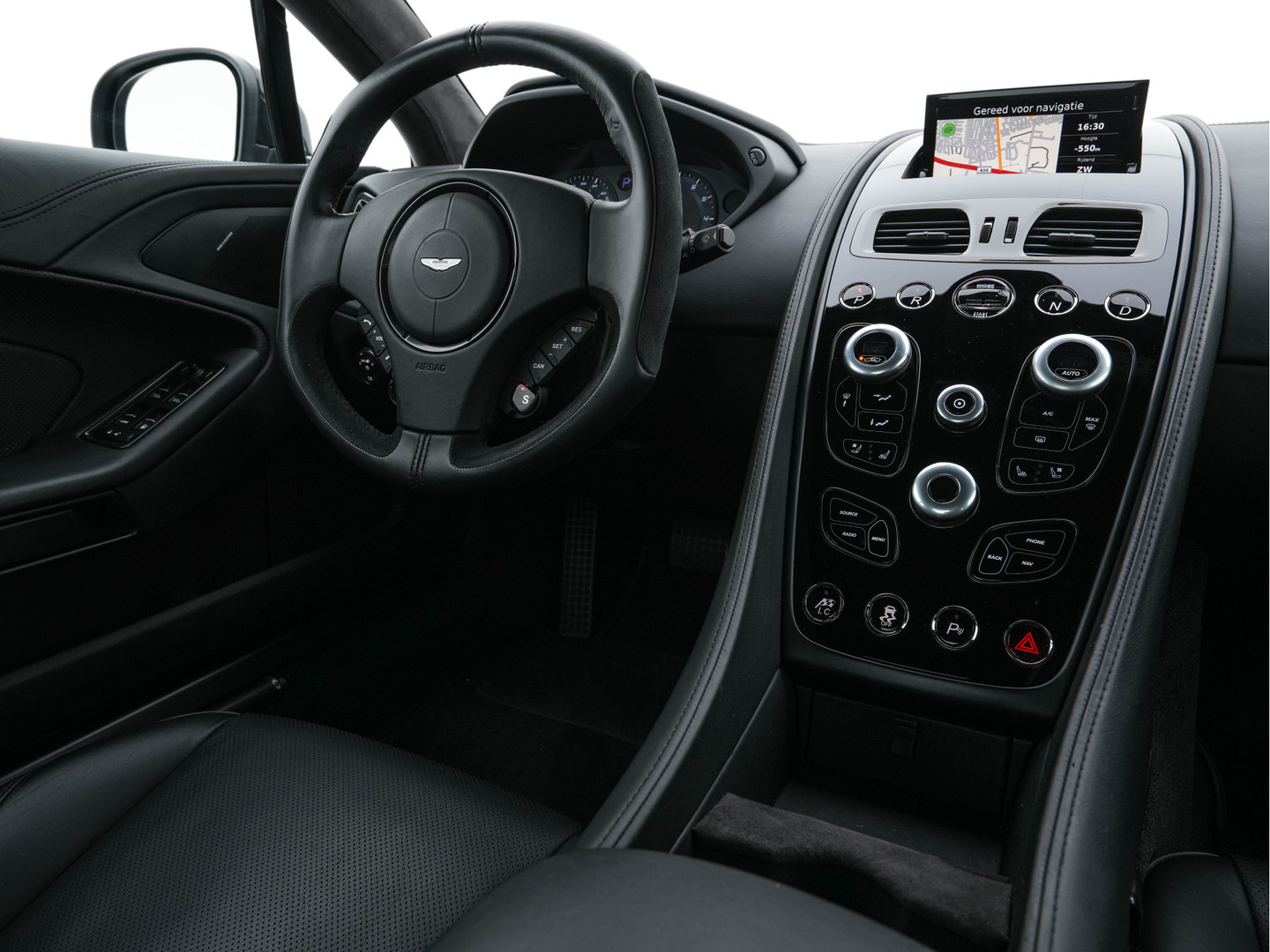 Aston Martin Aston Martin