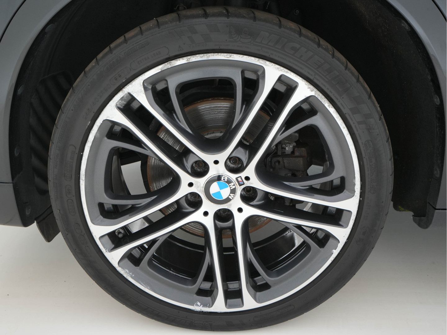 BMW BMW