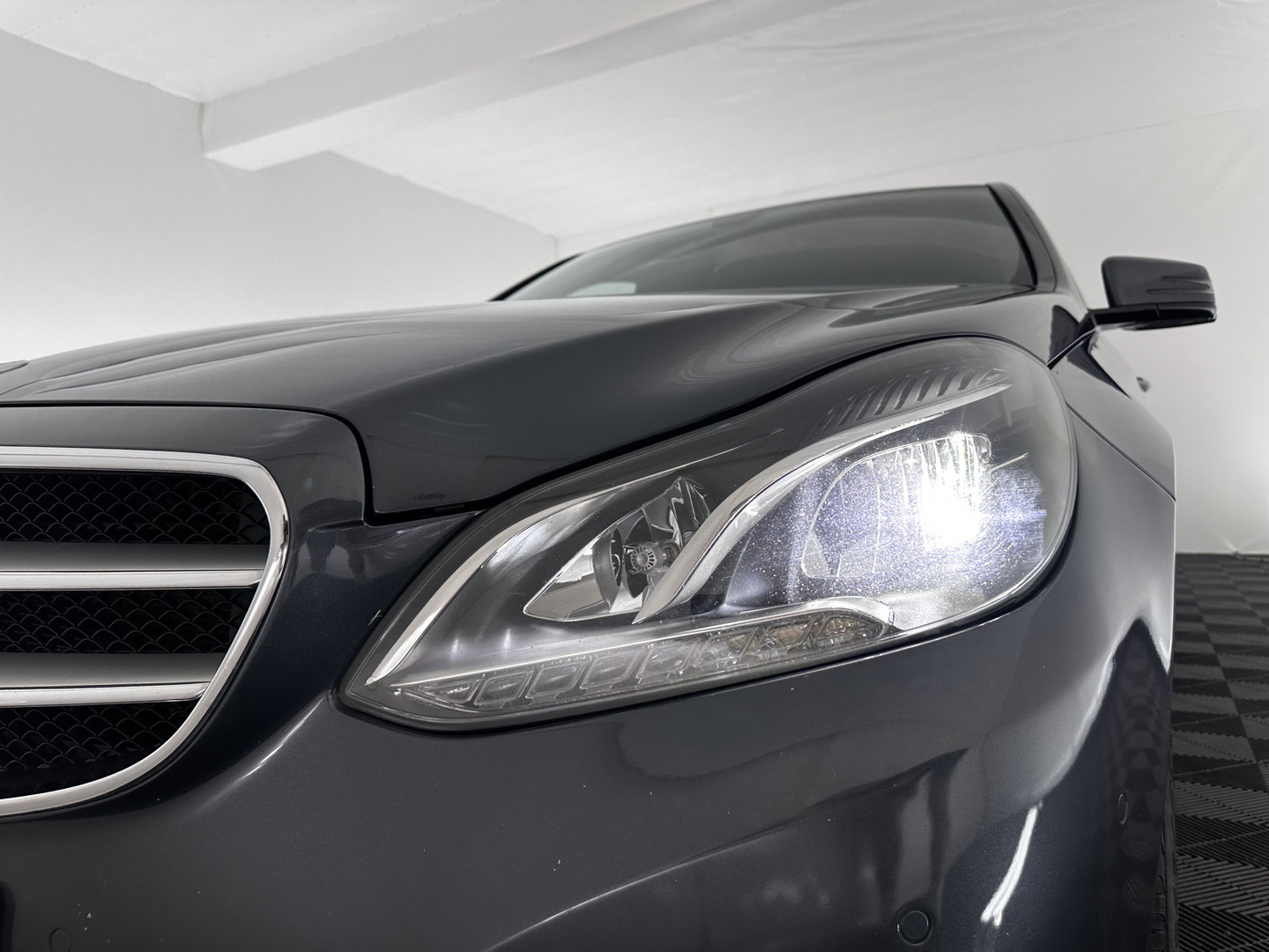 Mercedes-Benz Mercedes-Benz