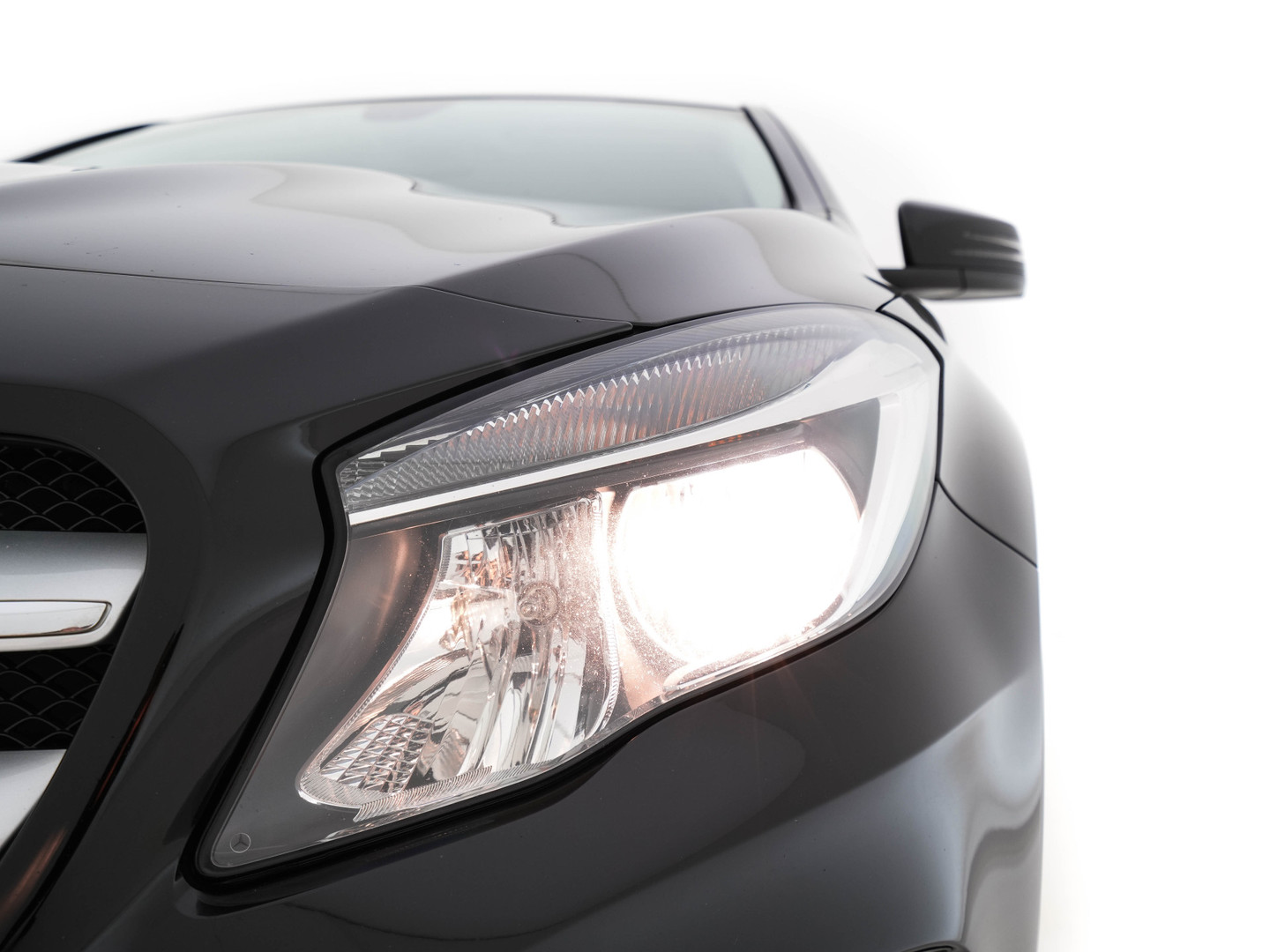 Mercedes-Benz Mercedes-Benz