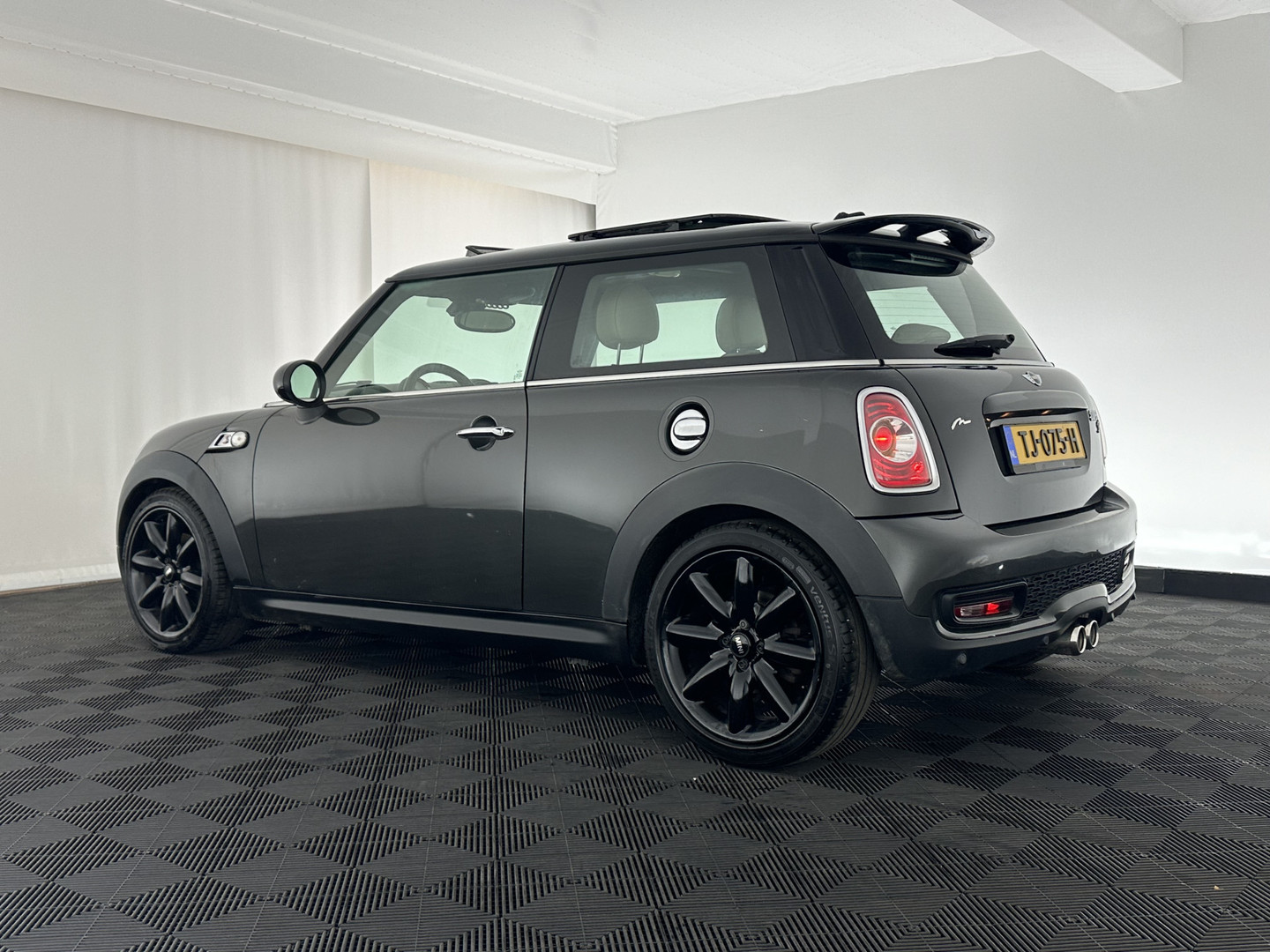 MINI