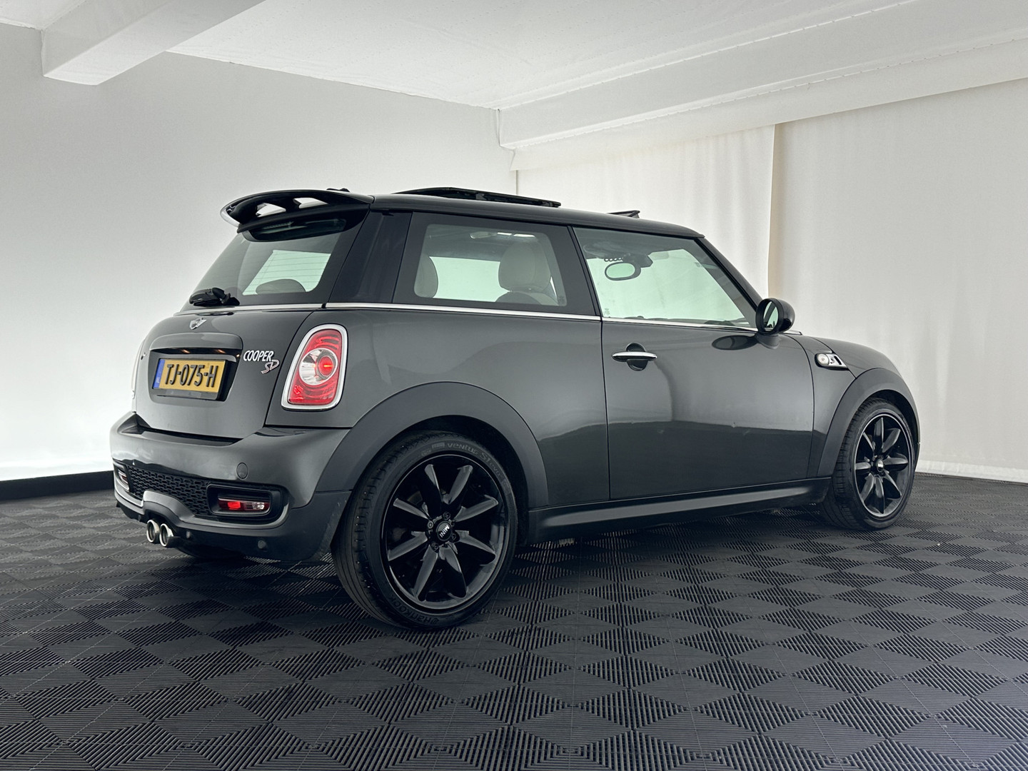 MINI