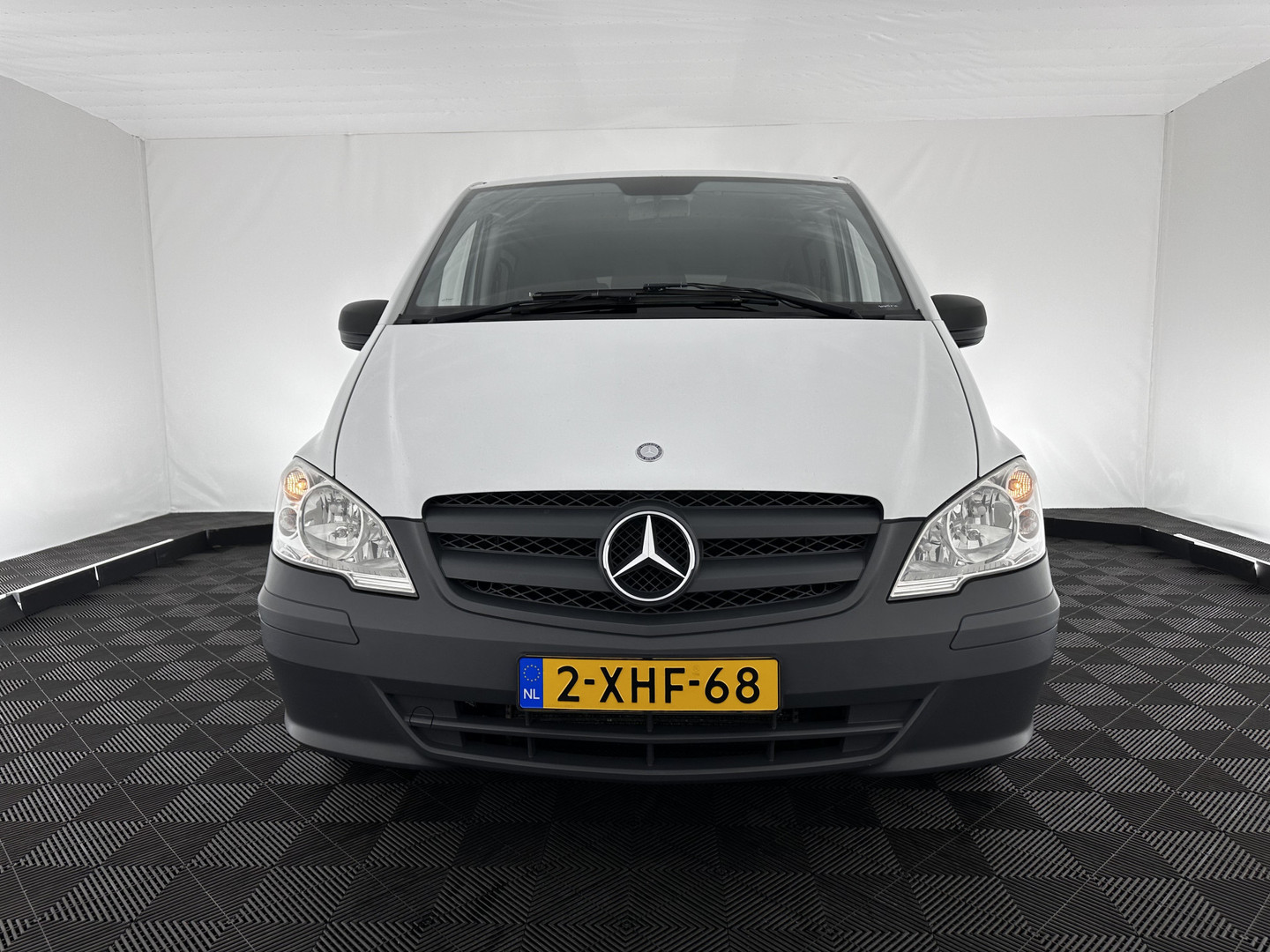 Mercedes-Benz Mercedes-Benz