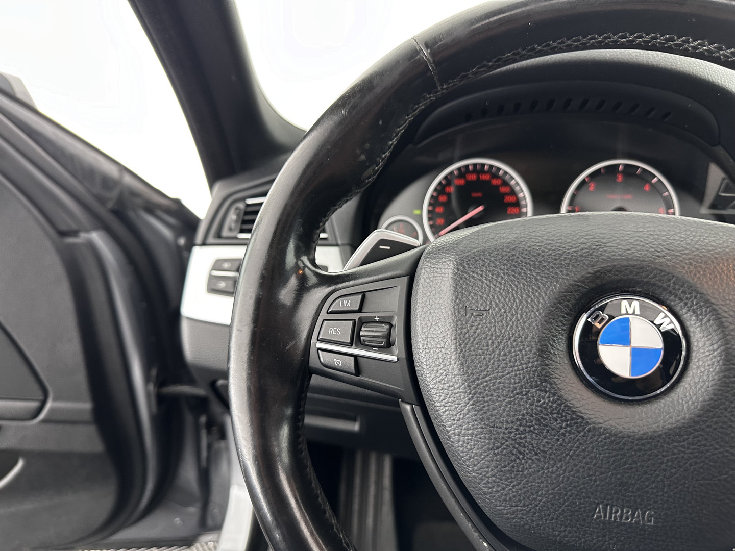 BMW BMW