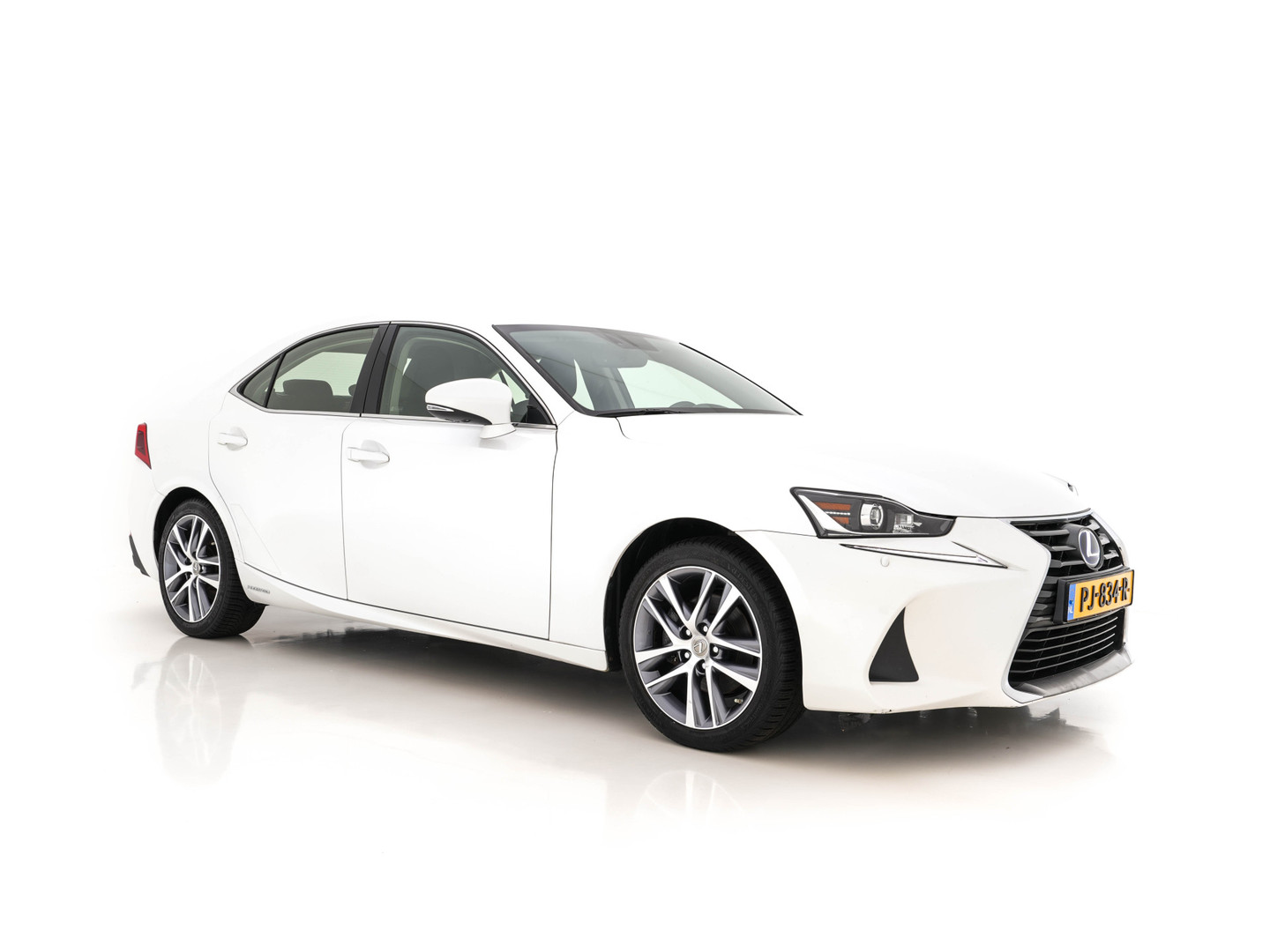 Lexus Lexus