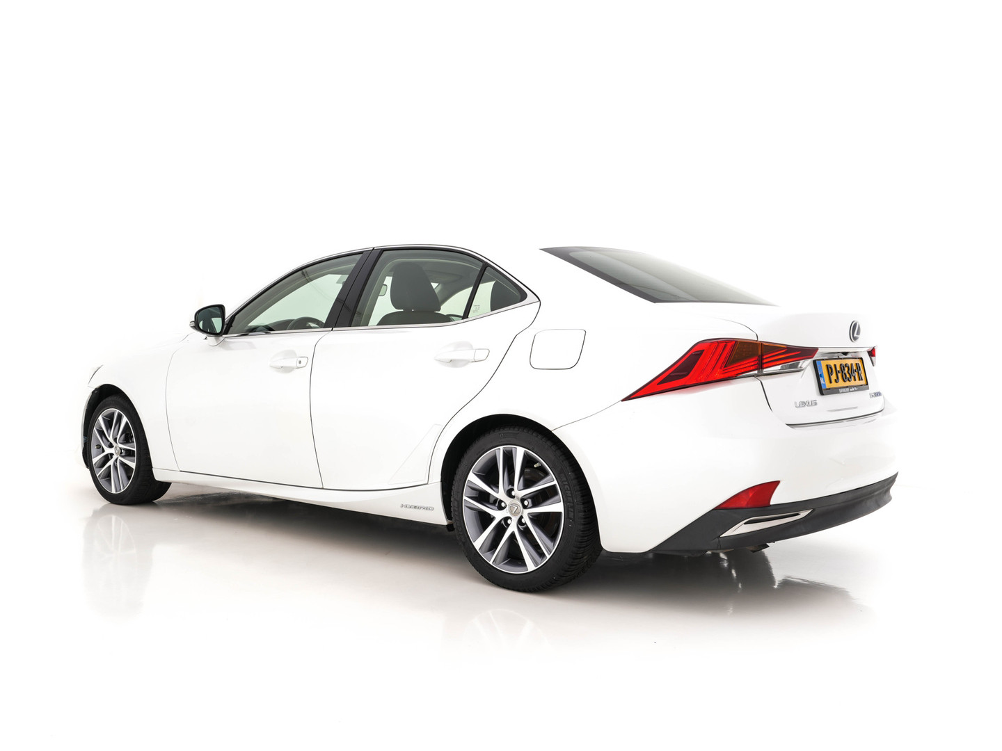 Lexus Lexus