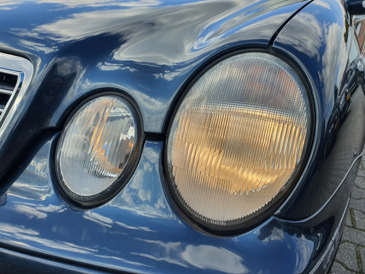 Mercedes-Benz Mercedes-Benz