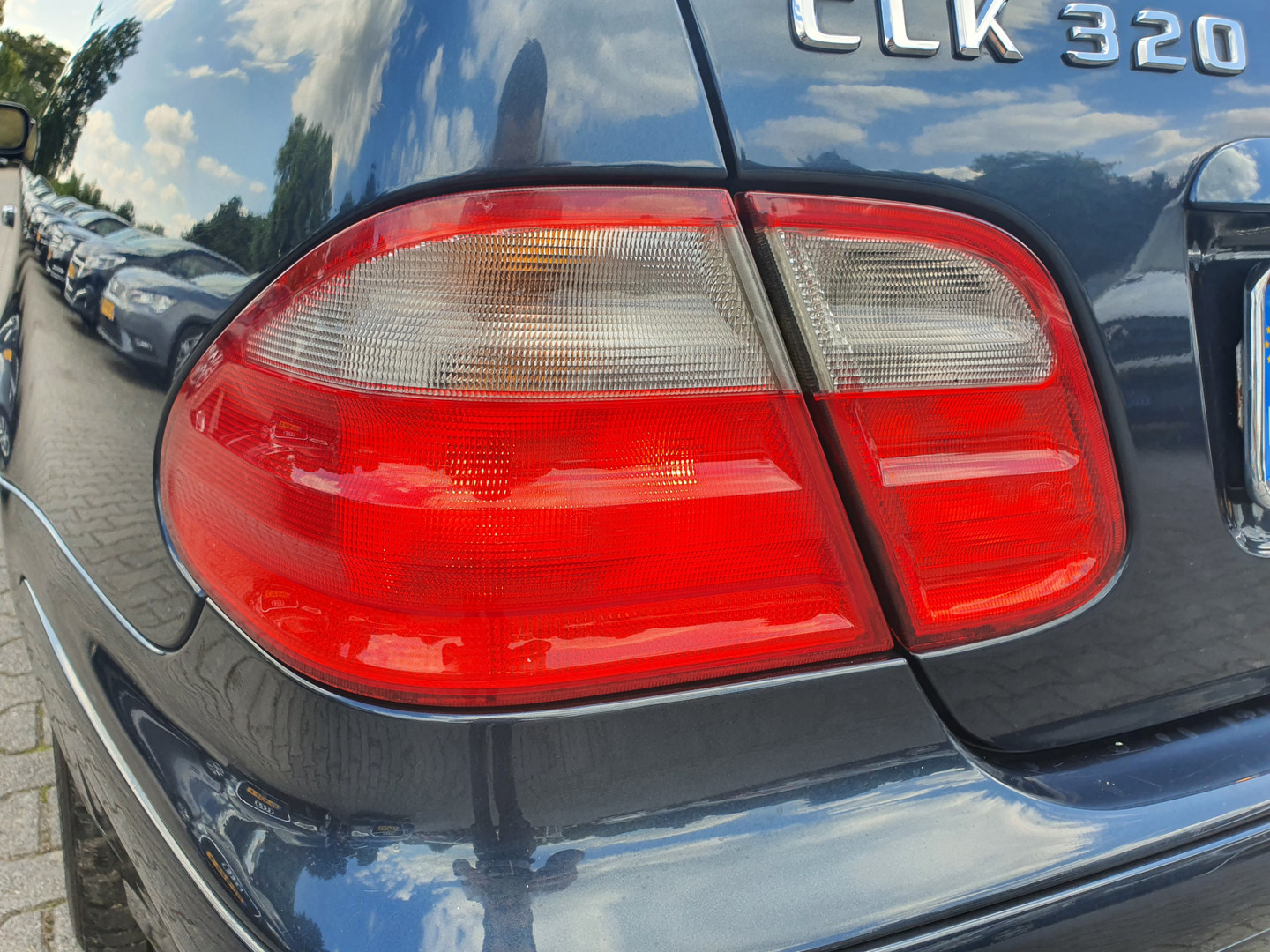 Mercedes-Benz Mercedes-Benz