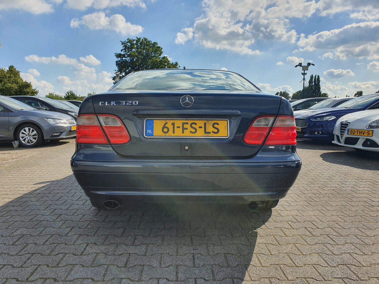 Mercedes-Benz Mercedes-Benz