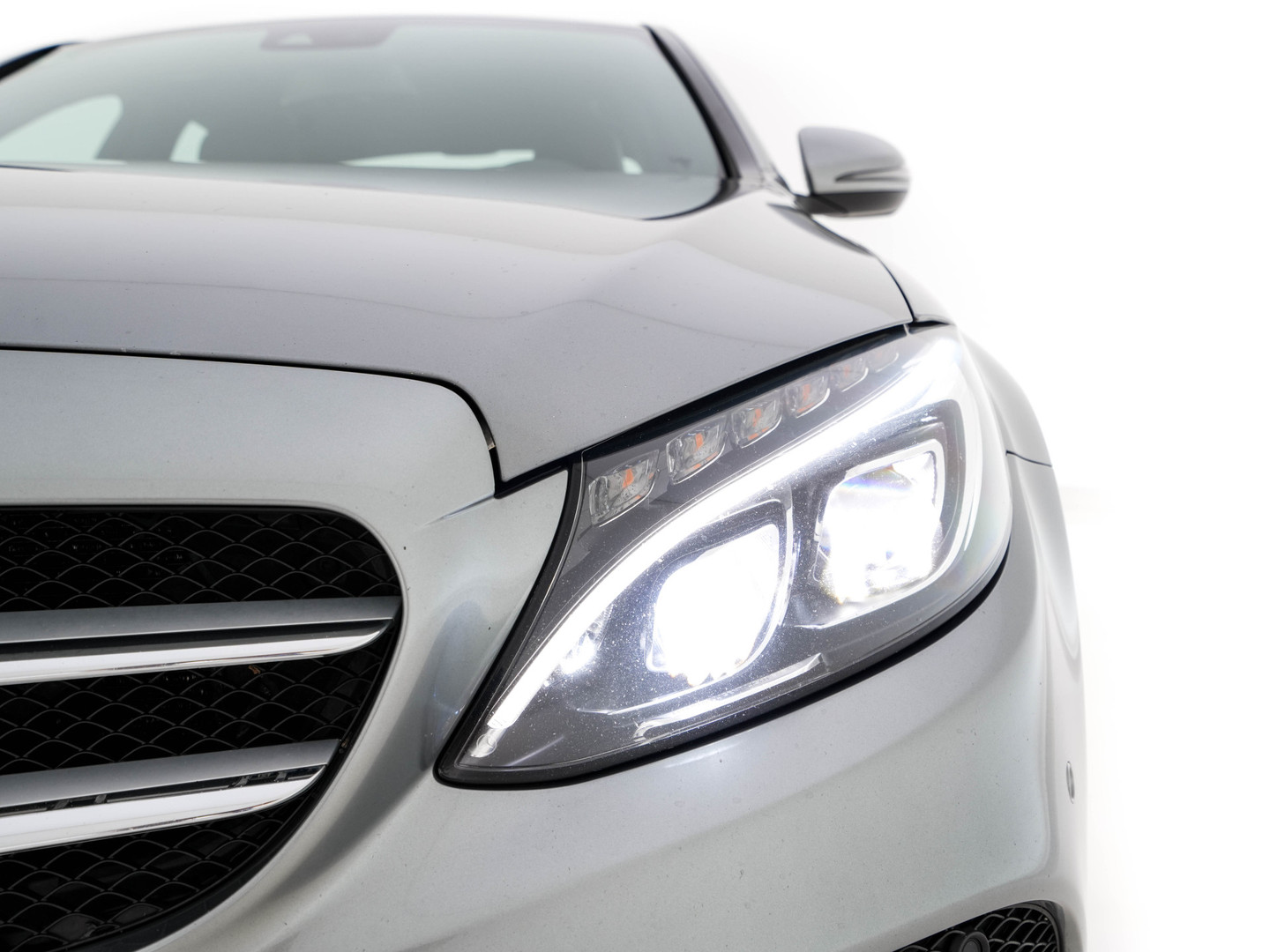 Mercedes-Benz Mercedes-Benz