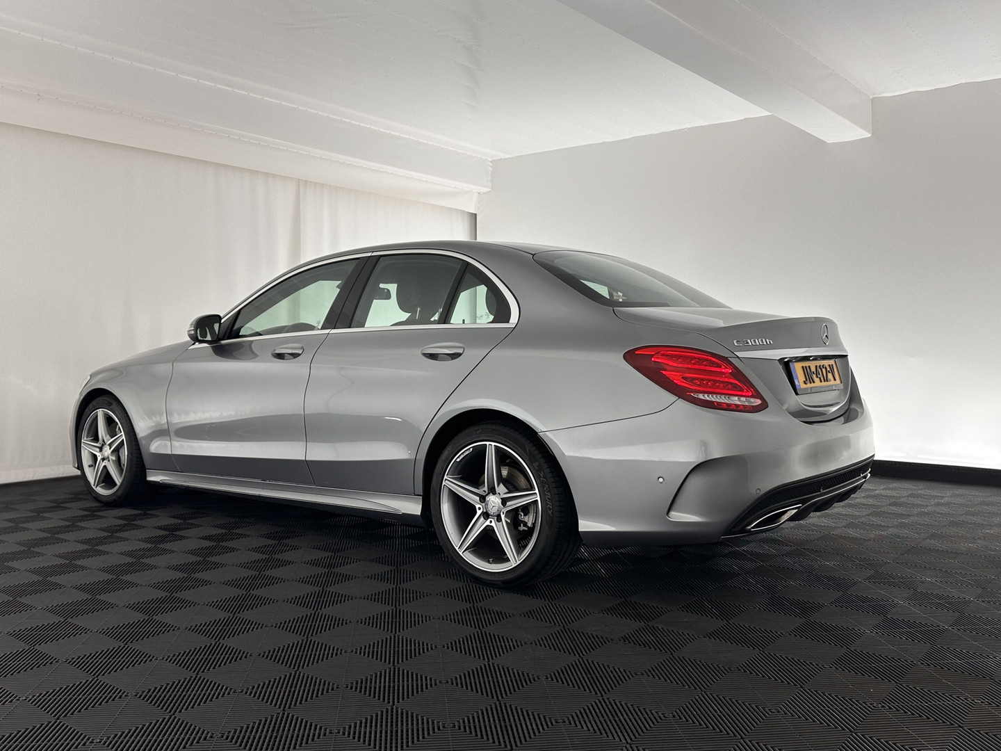 Mercedes-Benz Mercedes-Benz