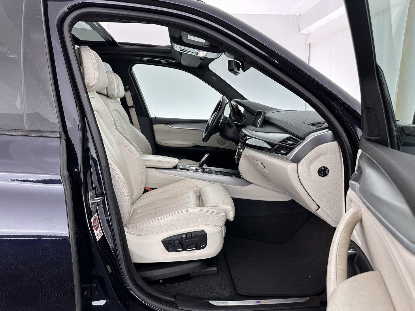 BMW BMW