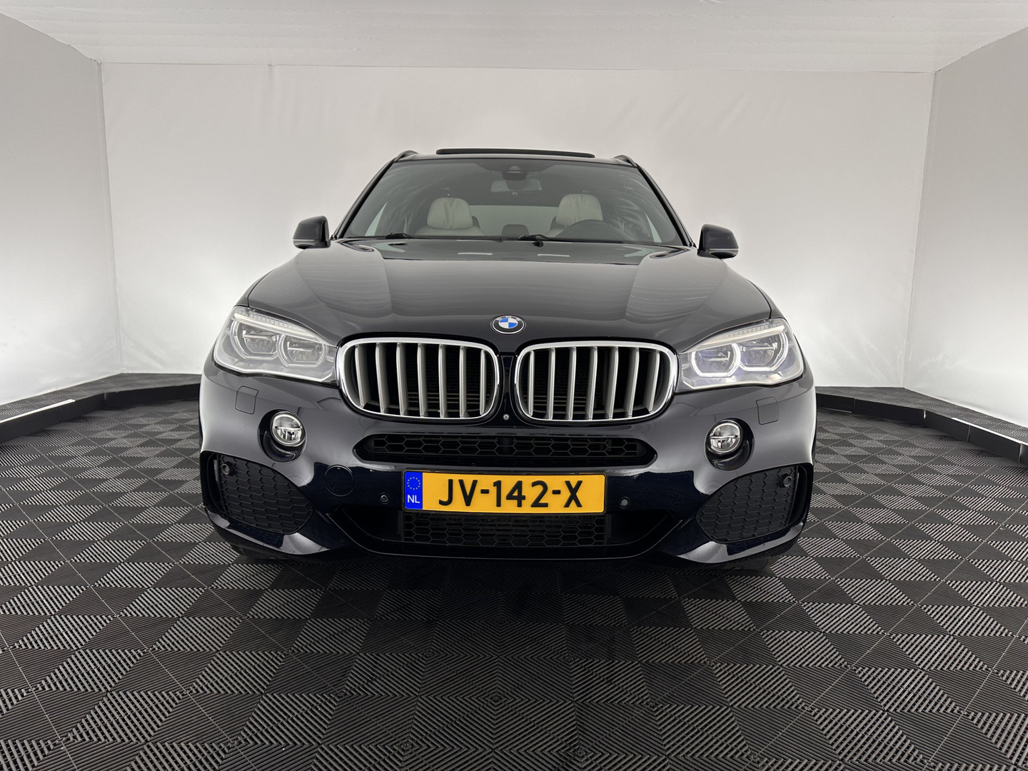 BMW BMW