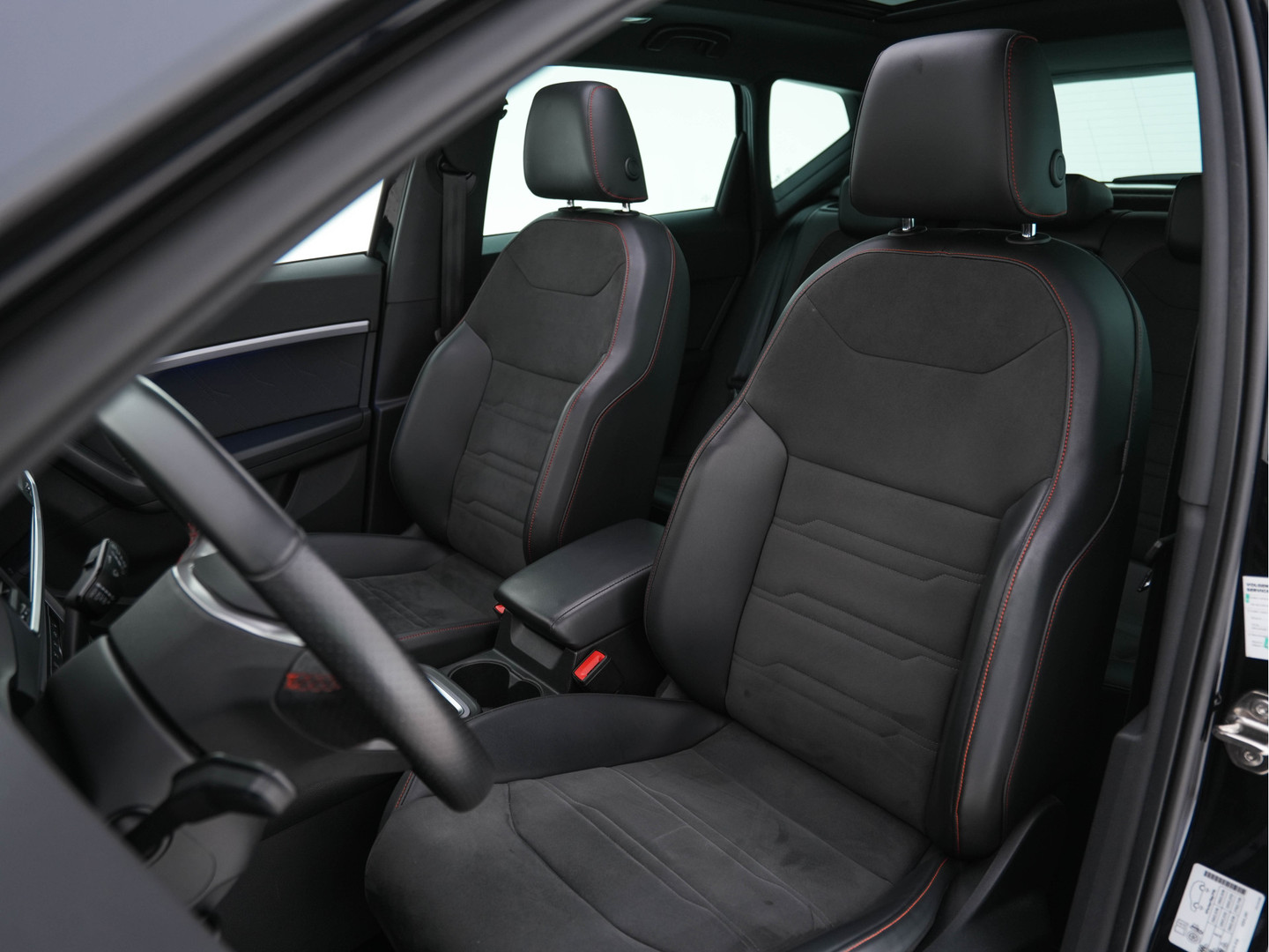 SEAT SEAT