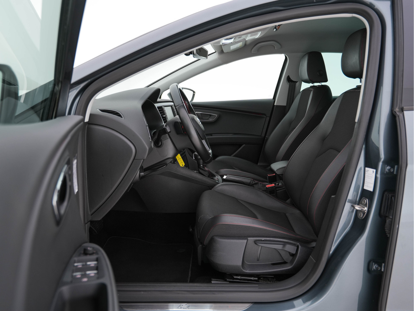 SEAT SEAT