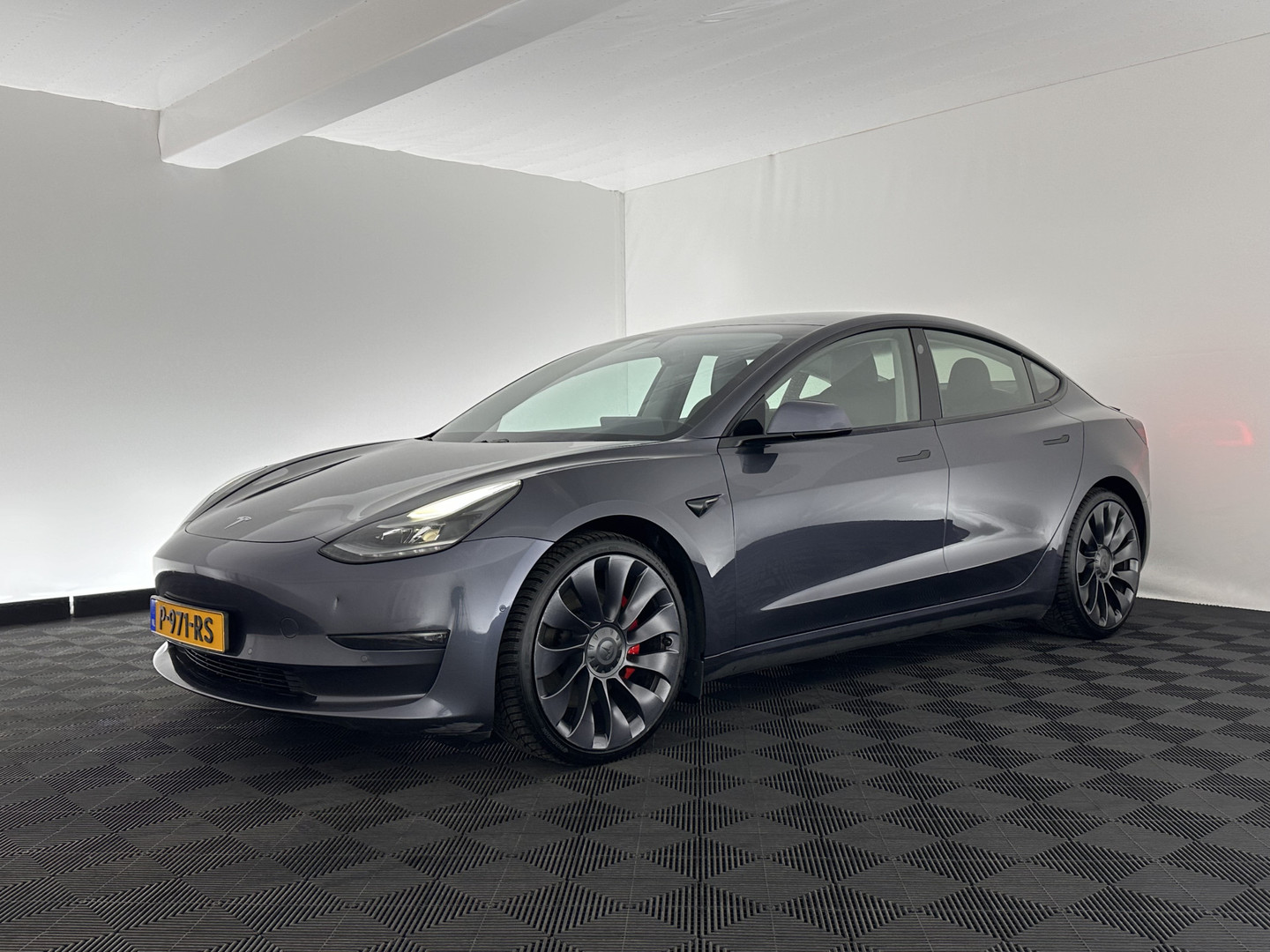 Tesla
