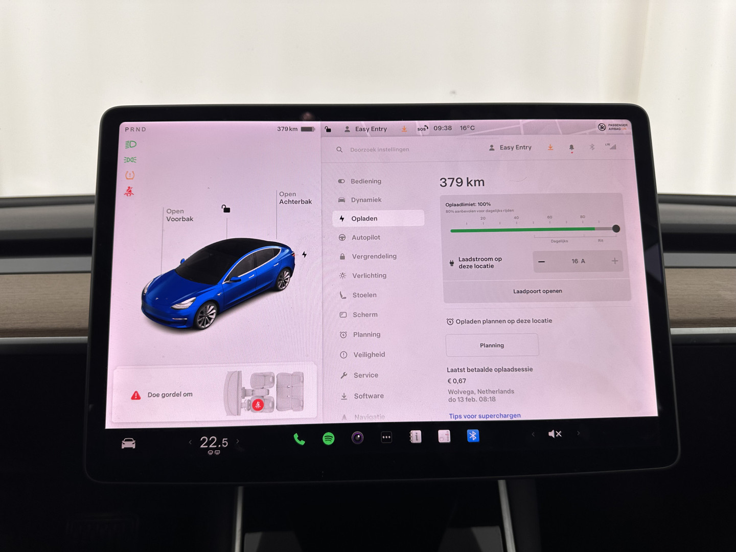 Tesla Tesla